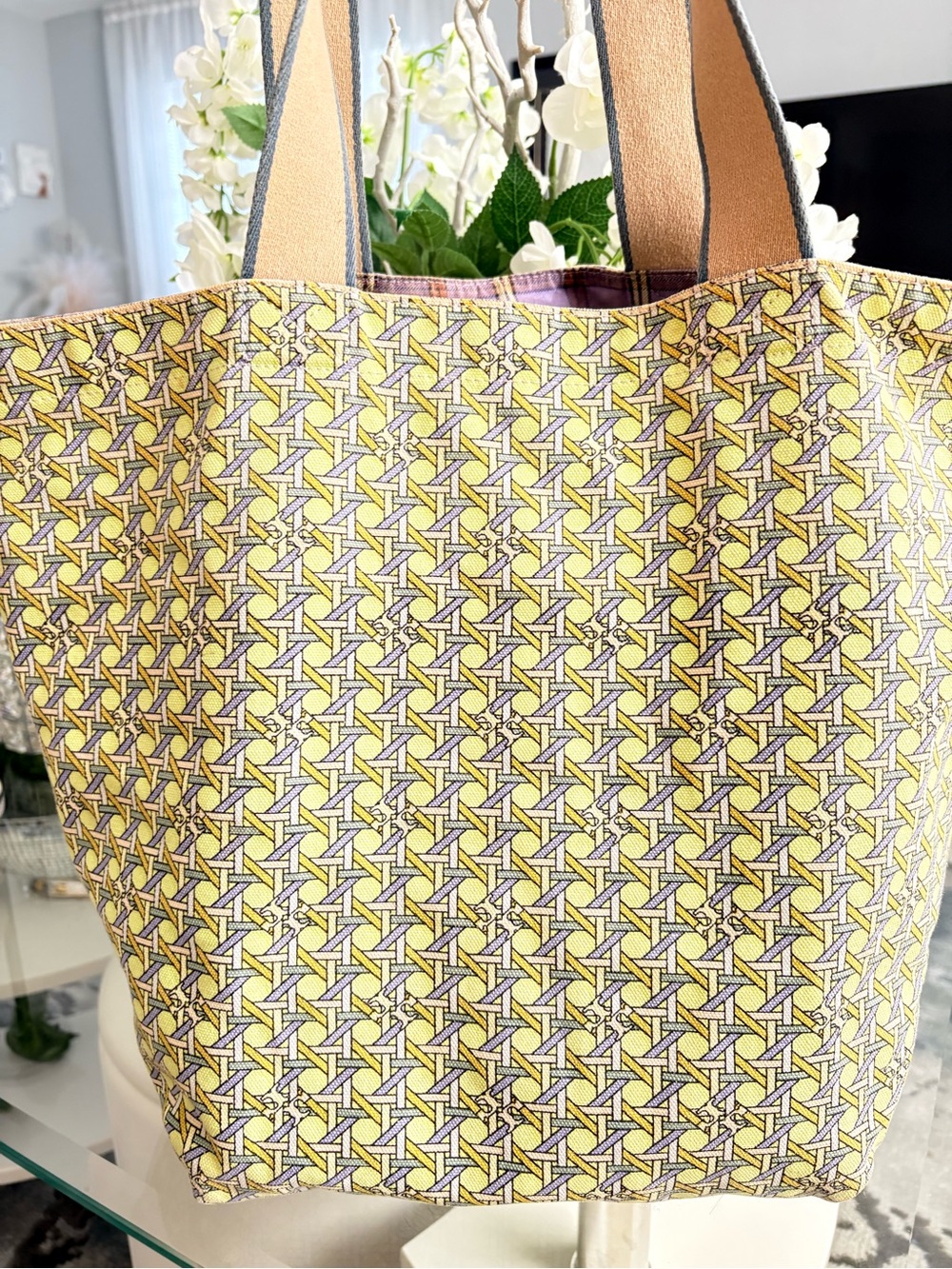Tory Burch Yellow & Beige Patterned Canvas Tote - Picture 5 of 6